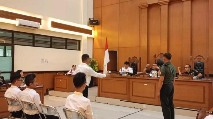 Saksi 5 kasus dugaan penculikan dan pembunuhan terhadap seorang kepala cabang (kacab) bank di Jakarta berinisial MIP (37) yakni Yohanes Joko Pamuntas dalam sidang pemeriksaan saksi di Pengadilan Militer II-08 Jakarta, Cakung, Jakarta Timur, Senin (27/4/2026). ANTARA/Siti Nurhaliza