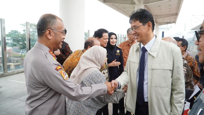 Menteri Keuangan (Menkeu) Purbaya Yudhi Sadewa memastikan tidak ada kenaikan tarif pajak atau pajak baru dalam waktu dekat, khususnya sebelum kondisi ekonomi dan daya beli masyarakat membaik. 