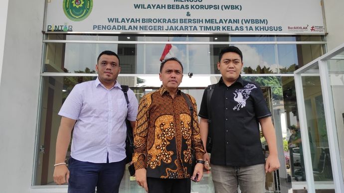 Pihak pemohon dalam eksekusi rumah Putri Zulkifli Hasan. 