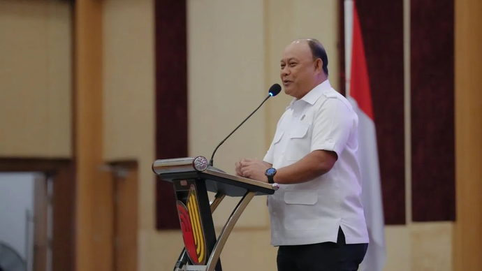 Kepala BGN Dadan Hindayana dalam Forum U25 Perguruan Tinggi Badan Hukum (PTN-BH) yang dihadiri para rektor dari 24 PTN-BH di Makassar, Sulawesi Selatan pada Selasa (28/4/2026). ANTARA/HO-BGN.