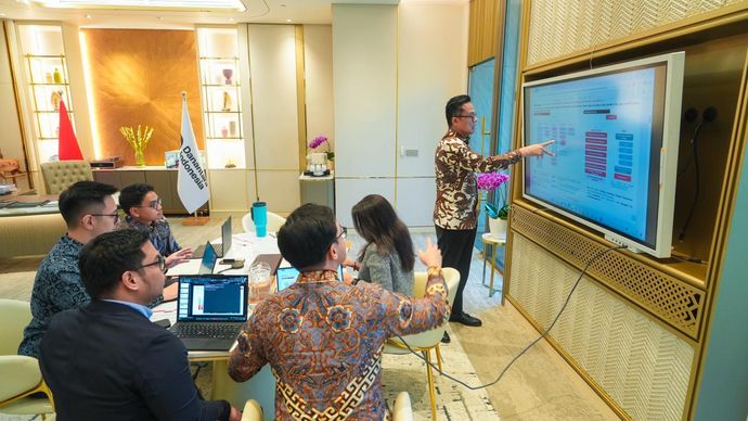 Kepala BP BUMN sekaligus COO Danantara Dony Oskaria