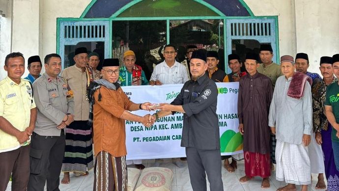 PT Pegadaian melalui Cabang Rasanae kembali menunjukkan komitmennya dalam mendukung kesejahteraan masyarakat melalui program Tanggung Jawab Sosial dan Lingkungan (TJSL), pada Jumat (1/5/2026). (Foto: Dok/Istimewa/Pegadaian) 