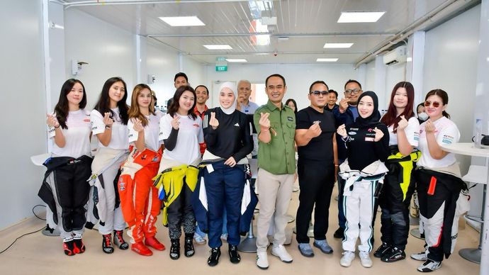 Mandalika Kartini Race 2026 bukan sekadar balapan, tapi bukti nyata bahwa perempuan Indonesia punya nyali, performa, dan keberanian untuk menaklukkan tantangan di dunia otomotif.