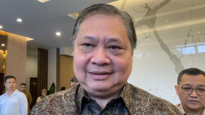 Menteri Koordinator Bidang Perekonomian, Airlangga Hartarto, merespons pelemahan nilai tukar rupiah yang terjadi belakangan ini.  