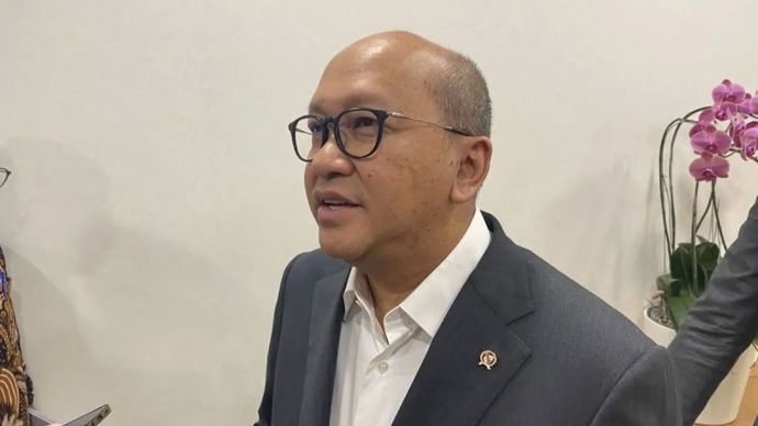 CEO Danantara Indonesia Rosan Roeslani menjawab pertanyaan media di Kantor Kementerian Koordinator Bidang Pangan, Jakarta, Senin 4 Mei 2026. ANTARA/Rizka Khaerunnisa