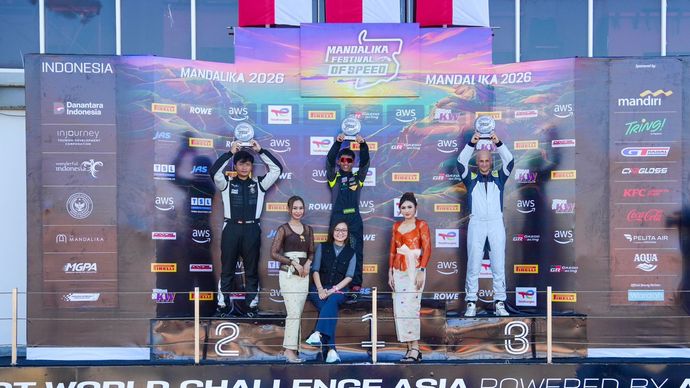 Kementerian Ekonomi Kreatif mendorong IP lokal seperti Starla X Roar untuk tampil di ajang internasional GT World Challenge Asia 2026.