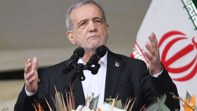 Presiden Iran Masoud Pezeshkian pada Selasa 05 Mei 2026 melakukan pembicaraan via telepon dengan perdana menteri terpilih Irak, Ali al-Zaidi. Dalam pembicaraan itu, Pezeshkian mengatakan Iran siap menjalin dialog dalam kerangka hukum internasional, namun tidak akan tunduk pada ancaman kekerasan. ANTARA/Xinhua.
