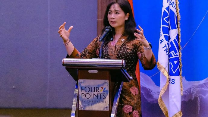 Wakil Menteri Pariwisata Ni Luh Puspa saat menyampaikan sambutannya pada pembukaan Rakernas II ASITA 2026 di Four Points by Sheraton Makassar, Kamis (7/5/2026). (ANTARA/HO-Kementerian Pariwisata)
