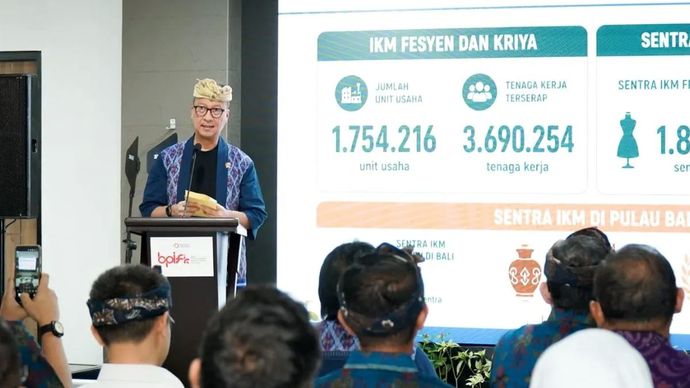 Menteri Perindustrian (Menperin) Agus Gumiwang Kartasasmita dalam Peresmian Gedung Balai Pemberdayaan Industri Fesyen dan Kriya (BPIFK) di Badung, Bali, Jumat 8 Mei 2026. (ANTARA/HO-Kemenperin)