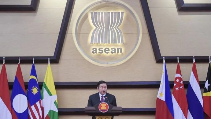 Sekretaris Jenderal ASEAN Kao Kim Hourn menyampaikan hasil pertemuan KTT ke-48 ASEAN di Jakarta, Senin 11 Mei 2026. KTT ke-48 ASEAN yang berlangsung di Cebu, Filipina, pada 7&acirc;8 Mei 2026, menghasilkan sejumlah kesepakatan strategis, antara lain penguatan ketahanan energi, ketahanan pangan, dan stabilitas kawasan di tengah dinamika geopolitik global. ANTARA FOTO/M Risyal Hidayat/kye