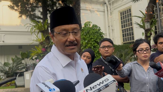 Menteri Sosial Saifullah Yusuf