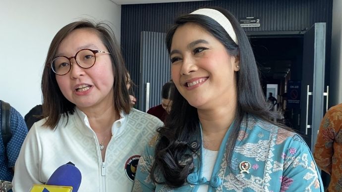 Isyana Bagoes Oka 