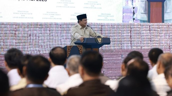 Presiden Prabowo tegaskan pentingnya deregulasi agar proses izin usaha yang semula bertahun-tahun bisa selesai dalam hitungan minggu bagi para investor, Rabu 13 Mei 2026.