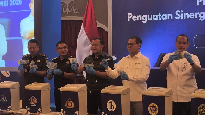 Bank Indonesia (BI) bersama Bareskrim Polri dan Badan Koordinasi Pemberantasan Rupiah Palsu (Botasupal) memusnahkan sebanyak 466.535 lembar uang rupiah palsu.