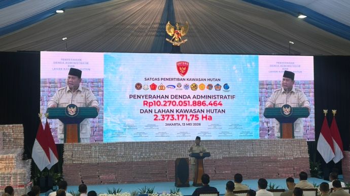 Moment Prabowo Pidato di Hadapan Gunungan Uang Tunai Rp 10,2 Triliun Hasil Kerja Satgas PKH