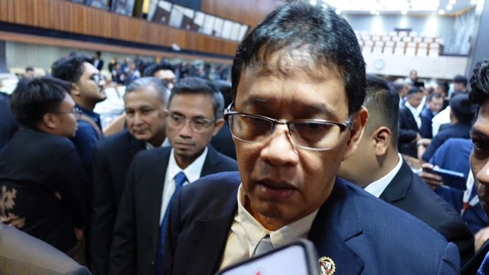 Menteri Keuangan (Menkeu) Purbaya Yudhi Sadewa merespons pernyataan Presiden Prabowo Subianto yang meminta pimpinan Direktorat Jenderal Bea dan Cukai dicopot apabila tidak mampu menjalankan tugas dengan baik. 