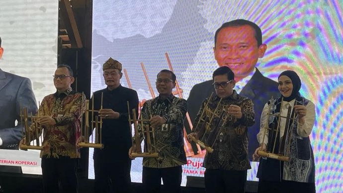 Kick Off kolaborasi BPJS Kesehatan dengan Koperasi Merah Putih untuk menjangkau layanan kepesertaan lebih luas yang diluncurkan di Kota Bandung, Kamis 21 Mei 2026. ANTARA/Asep Firmansyah