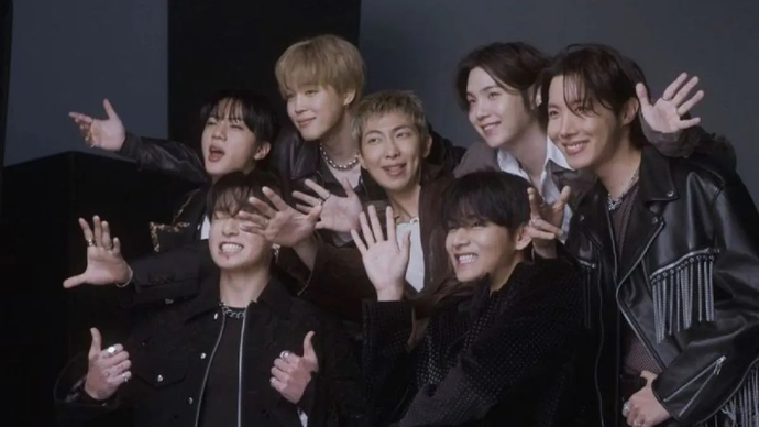Potret grup terbaru grup BTS yang diunggah melalui media sosialnya. ANTARA/HO-X-@bts_bighit