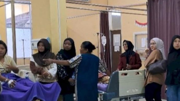 Para perempuan yang jadi korban tersambar petir. 