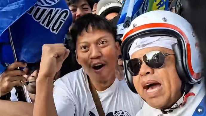 Dedi Mulyadi rayakan kemenangan Persib Bandung