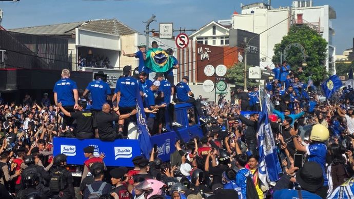 Persib Bandung Komvoi