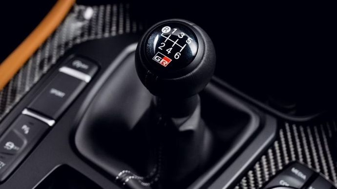 Toyota mengembangkan transmisi manual untuk mobil listrik. (Foto: Istimewa via Drive) 