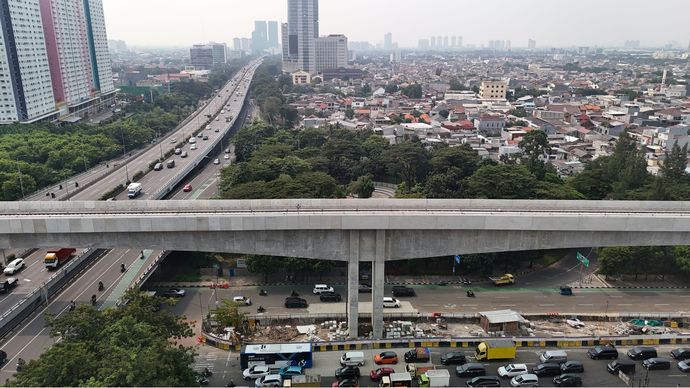 Proyek LRT Jakarta Fase 1B.