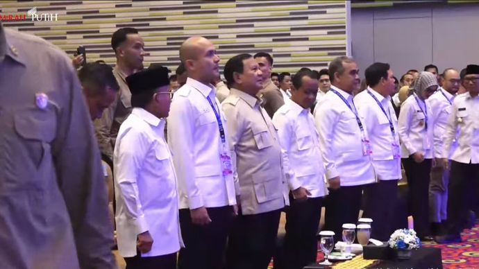 Prabowo Subianto menghadiri secara langsung pembukaan Musyawarah Nasional (Munas) XVII Himpunan Pengusaha Muda Indonesia yang digelar di Bandar Lampung, Provinsi Lampung