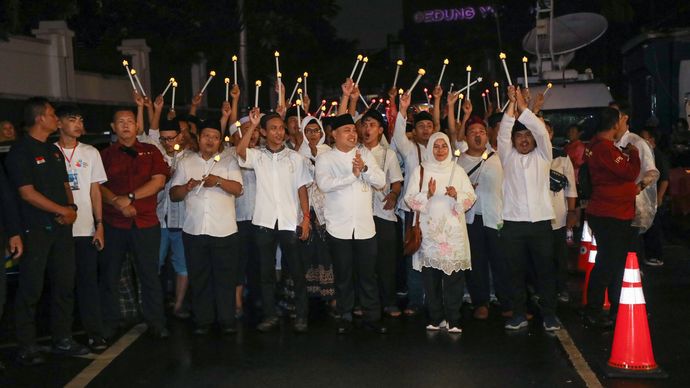 Pemprov DKI Gelar Festival Nyebrang dan Pawai Obor Elektrik