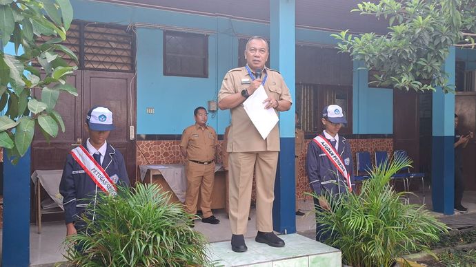 Kadiskominfo Sampaikan Empat Pesan Penting Bupati Bogor kepada Siswa SMPN 1 Klapanunggal