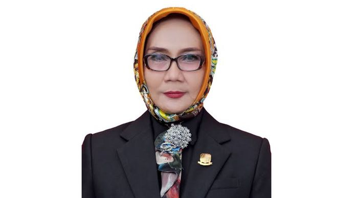 Wakil Ketua DPRD Kabupaten Cirebon, Nana Kencanawati