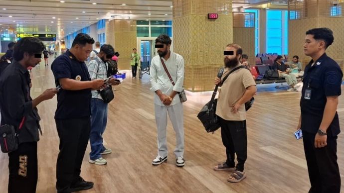 Rumah Detensi Imigrasi (Rudenim) Denpasar mendeportasi enam warga negara asing (WNA) yang terbukti melanggar izin tinggal dan mengganggu ketertiban umum di Bali.
