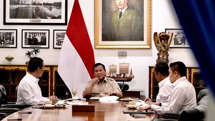 Menteri Pertanian Andi Amran Sulaiman rapat bersama Presiden Prabowo Subianto di Istana Negara, Kamis, 18 Juni 2026.