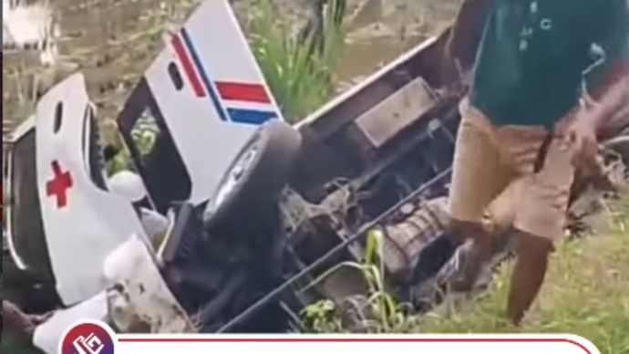 Sebuah mobil ambulans milik Lapas Kelas IIA Kotabumi, Lampung Utara, mengalami kecelakaan tunggal di Jalan Lintas Sumatera, Kampung Tanjung Ratu Ilir, Kecamatan Way Pengubuan, Kabupaten Lampung Tengah, Senin (22/6/2026) sekitar pukul 10.00 WIB.