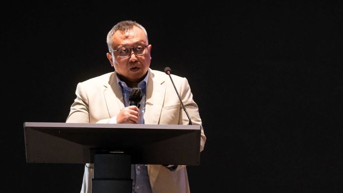 Deputi Bidang Kreativitas Digital dan Teknologi Kementerian Ekonomi Kreatif, Muhammad Neil El Himam saat sambutan pada acara Welcoming the Future of Air Mobility di Cengkareng Heliport, Tangerang, Rabu, 24 Juni 2026.