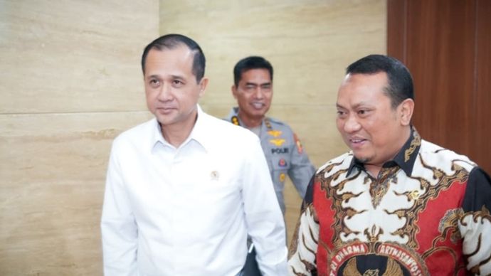 Menteri Transmigrasi M. Iftitah Sulaiman Suryanagara