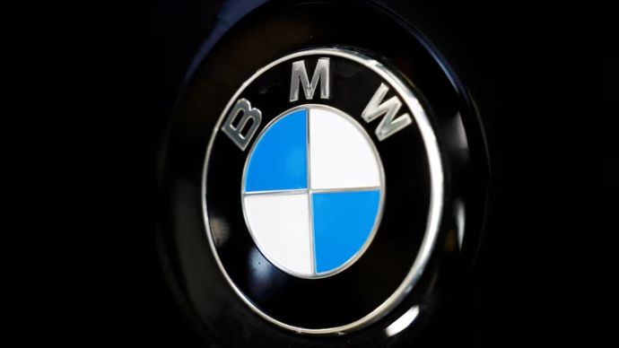 Ilustrasi. Logo BMW. (Foto: Dok/Wolfgang Rattay/Reuters) 
