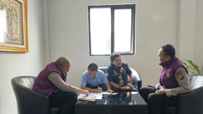 Polda Metro Jaya bersama Polres Metro Jakarta Pusat memberikan pendampingan psikologis serta pemeriksaan kesehatan kepada tiga korban dugaan penyekapan di Jakarta Pusat, Kamis, 2 Juli 2026.