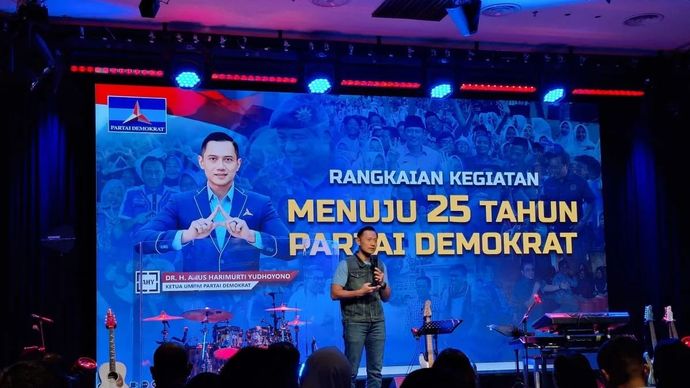 Ketua Umum Partai Demokrat Agus Harimurti Yudhoyono (AHY) memberikan paparan dalam kegiatan kick off rangkaian HUT Ke-25 Partai Demokrat di Jakarta, Rabu, 8 Juli 2026