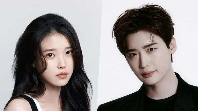 Lee Jong Suk and IU 