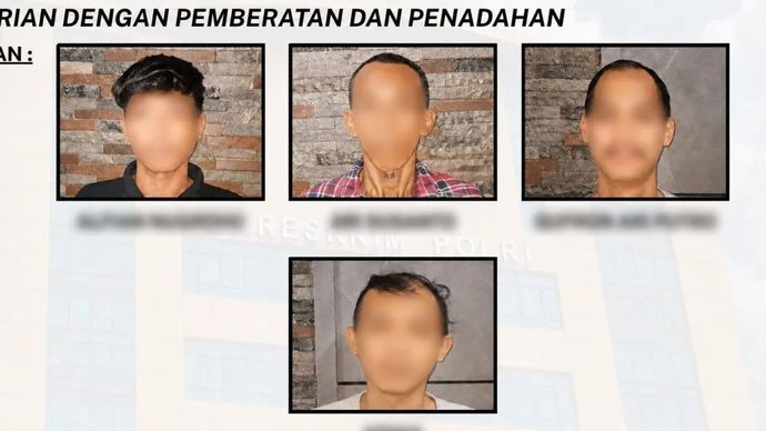 Tersangka kasus dugaan pencurian dengan pemberatan dan penadahan perangkat tower BTS milik PT XLSmart Telecom Sejahtera Tbk. yang diungkap Satresmob Bareskrim Polri. 