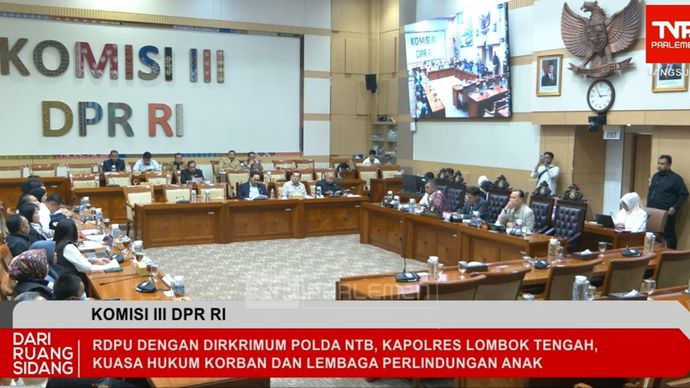 Rapat Komisi III DPR RI membahas santri yang dibakar di Lombok. 