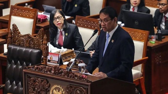 Menteri Keuangan Purbaya Yudhi Sadewa menyampaikan tanggapan pemerintah dalam Rapat Paripurna ke-25 DPR Masa Persidangan V Tahun Sidang 2025-2026 di Kompleks Parlemen, Senayan, Jakarta, Selasa, 14 Juli 2026. Rapat tersebut membahas tanggapan pemerintah terhadap pandangan fraksi-fraksi atas RUU tentang Pertanggungjawaban atas Pelaksanaan APBN Tahun Anggaran 2025