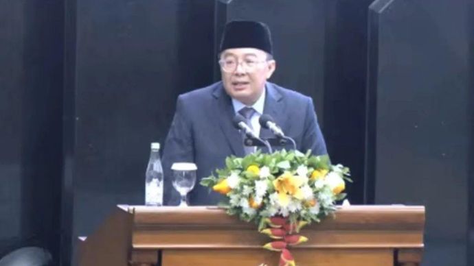 Anggota V BPK RI Bobby Adhityo Rizaldi saat berpidato pada rapat paripurna di DPRD DKI Jakarta, Jumat, 5 Juni 2026