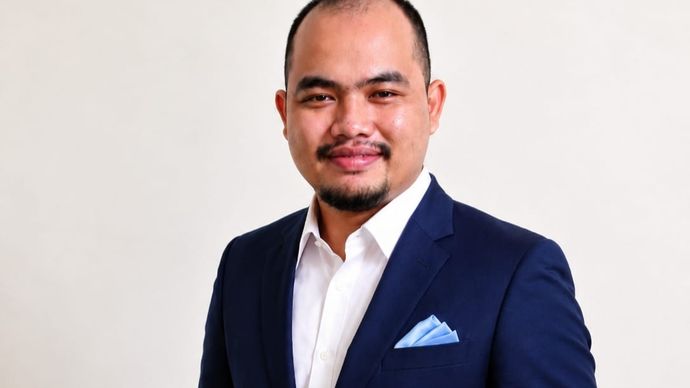 Pangiutan Lubis. 