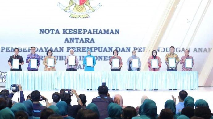 Puncak Peringatan ke-54 Hari Kesatuan Gerak (HKG) Pemberdayaan dan Kesejahteraan Keluarga (PKK) yang mengusung tema &ldquo;Kuatkan 10 Program Pokok PKK, Laksanakan Asta Cita, Wujudkan Indonesia Emas 2045&rdquo; di Makassar pada Sabtu, 11 Juli 2026