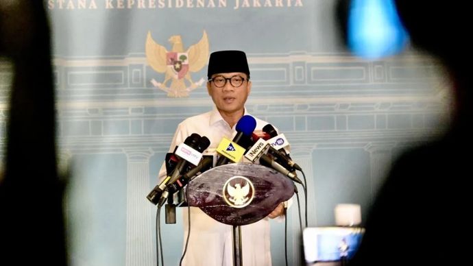 Menteri Desa dan Pembangunan Daerah Tertinggal (Mendes PDT) Yandri Susanto memberikan keterangan pers setelah rapat terbatas di Istana Kepresidenan RI, Jakarta, Rabu, 15 Juli 2026.