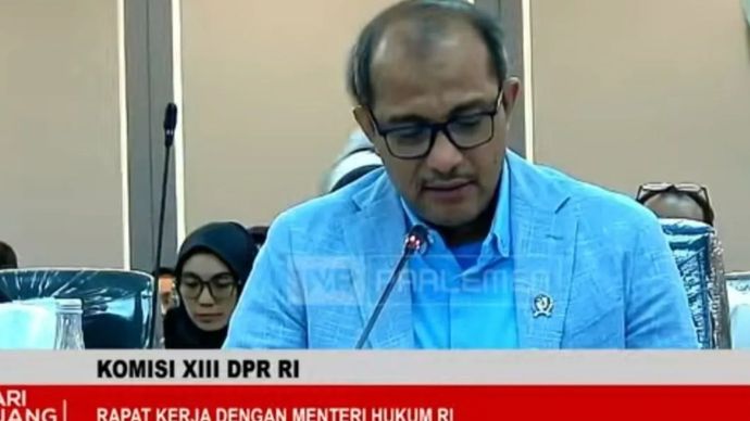 Takapan layar - Wakil Menteri Hukum Edward Omar Syarif Hiariej menyampaikan Laporan Keuangan Pemerintah Pusat (LKPP) APBN 2025 dalam rapat kerja Komisi XIII DPR RI, Jakarta, Rabu, 15 Juli 2026.