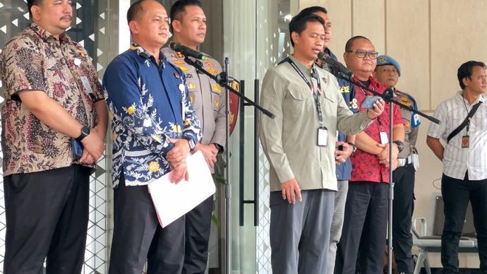 Konferensi pers Kejagung bersama Polri, terkait kasus yang menjerat eks Jampidsus Febrie Adriansyah. 