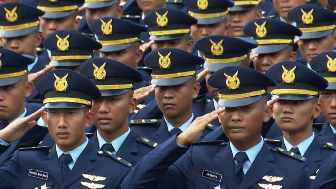 Dukungan Penuh Keluarga Antarkan Ipda Pasca Dilantik Jadi Perwira Polri di Istana Merdeka.